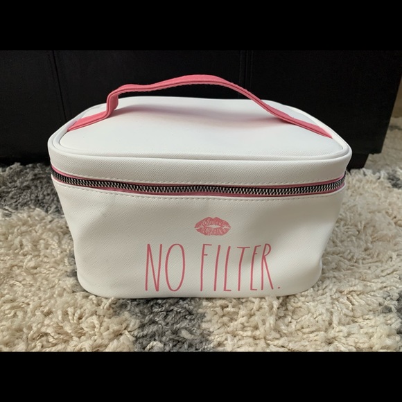 Rae Dunn Handbags - Rae Dunn Cosmetic Case